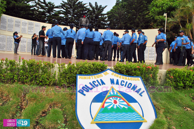 Policía Nacional rinde homenaje al Comandante Tomás Borge
